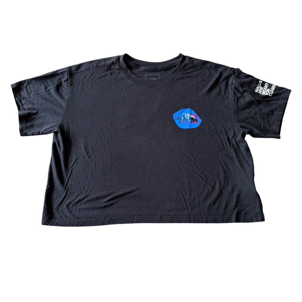 The North Face Walls Are Meant‎ For Climbing Cropped T-Shirt Women Size L